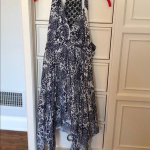 GUESS Navy & White dress! worn once & never washed